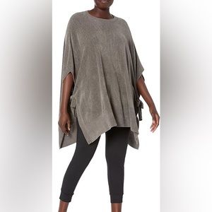 Barefoot Dreams Hi Low Tie Poncho In Taupe